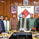 धामी कैबिनेट में 8 अहम प्रस्तावों पर मुहर, जानिए सभी फैसले विस्तार से..